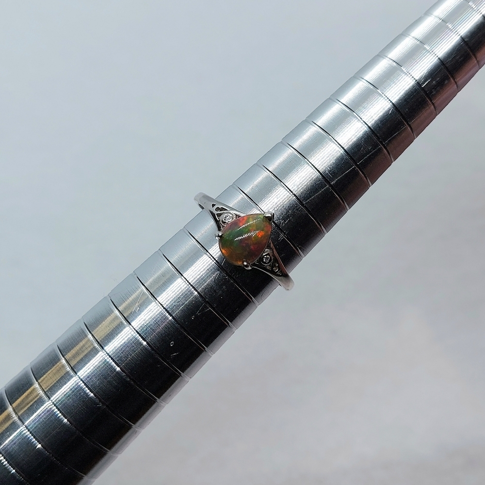 1ct Black Welo Opal Ring In Sterling Silver - Picture 1 of 3